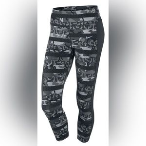Nike Dri-Fit Leggings​